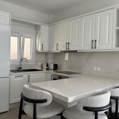 Royal Apartments - Nikiti Экстерьер фото